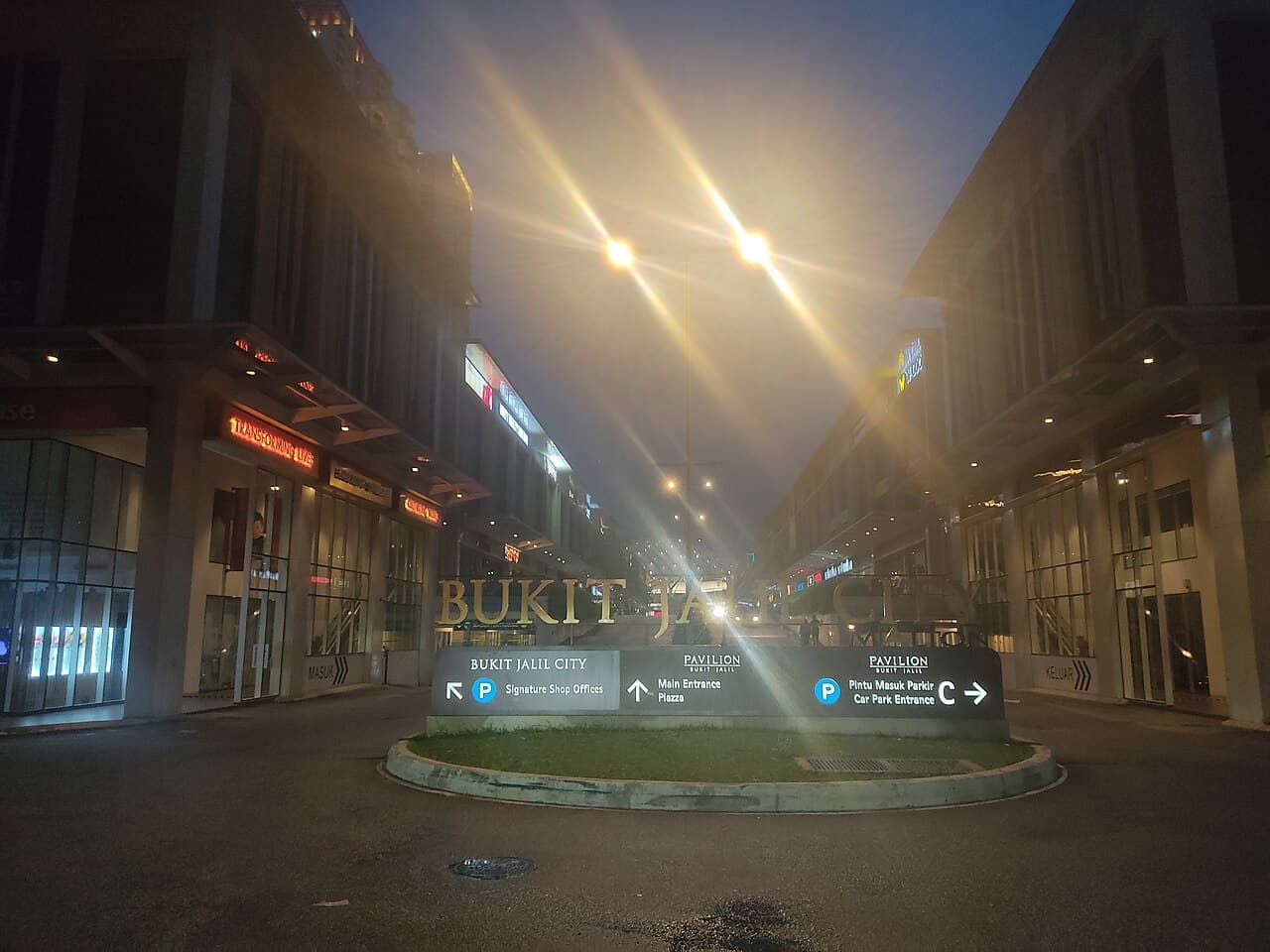 Bukit Jalil City commercial context