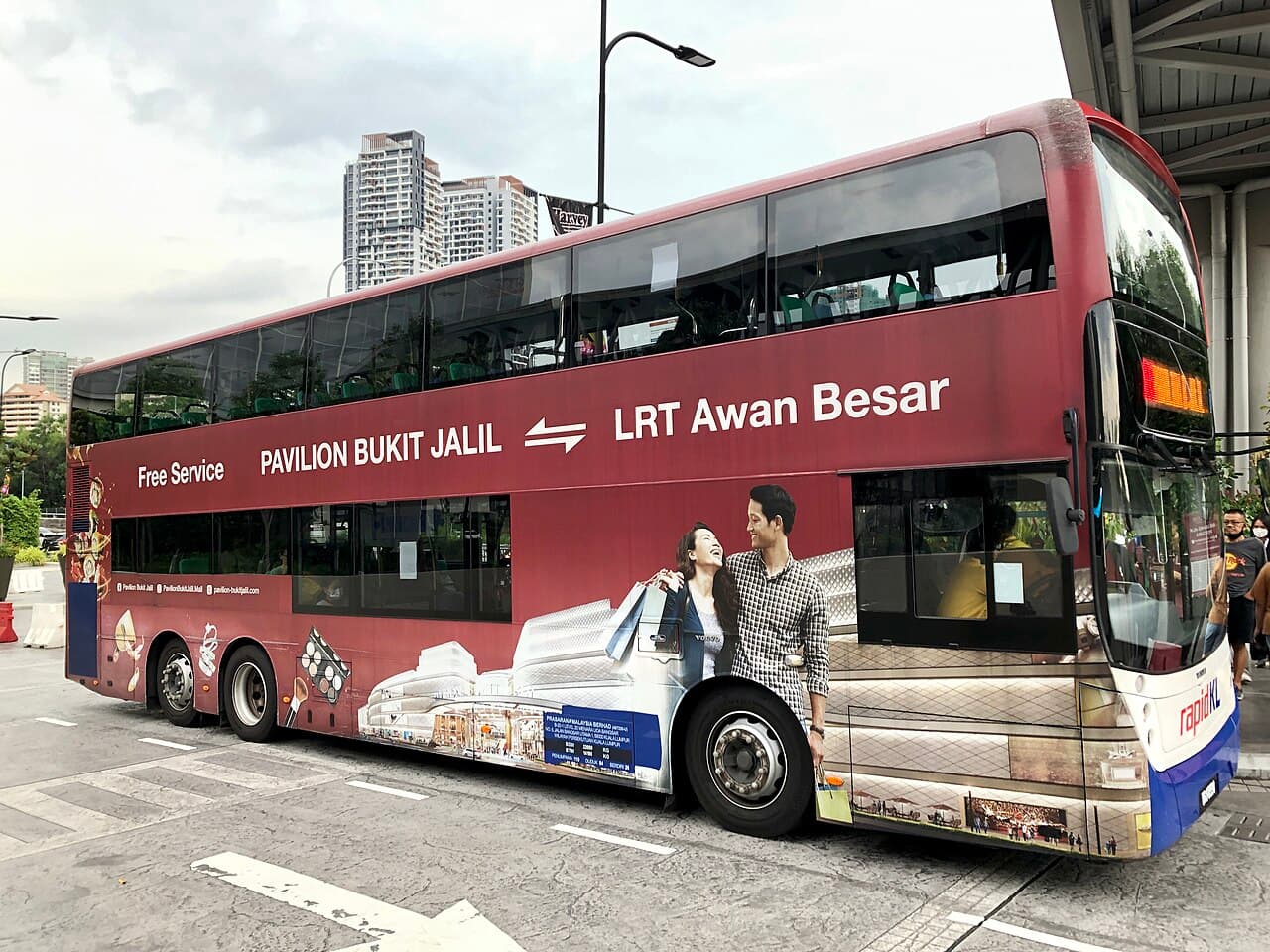 Pavilion Bukit Jalil and Awan Besar LRT shuttle context